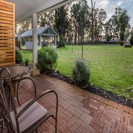 Inn The Tuarts Guest Lodge Busselton Accommodation - Adults Only Kültér fotó