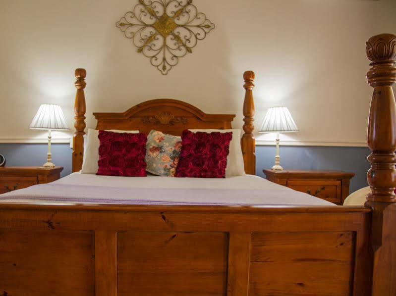 Inn The Tuarts Guest Lodge Busselton Accommodation - Adults Only Kültér fotó