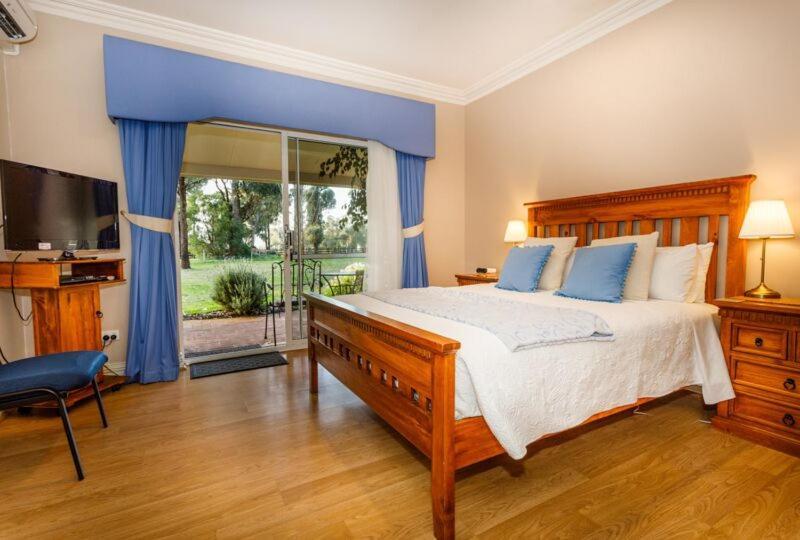 Inn The Tuarts Guest Lodge Busselton Accommodation - Adults Only Kültér fotó