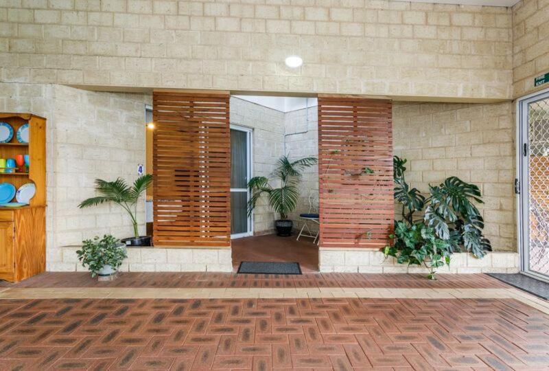Inn The Tuarts Guest Lodge Busselton Accommodation - Adults Only Kültér fotó