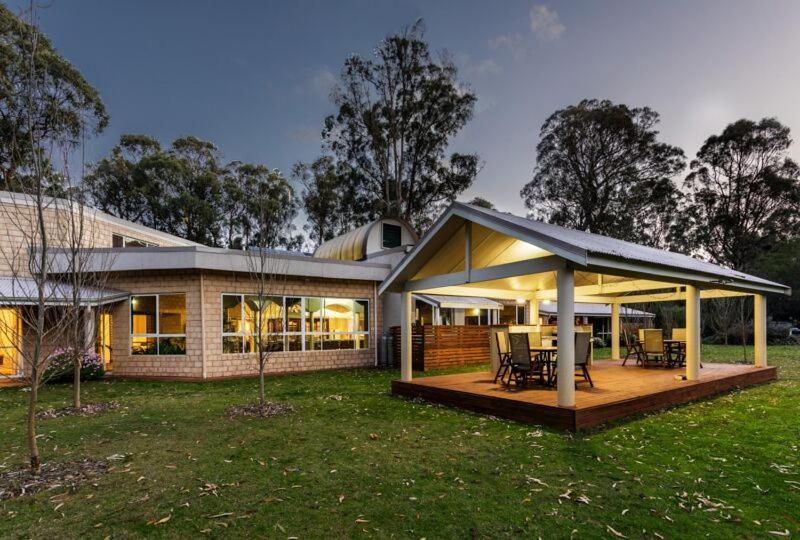 Inn The Tuarts Guest Lodge Busselton Accommodation - Adults Only Kültér fotó