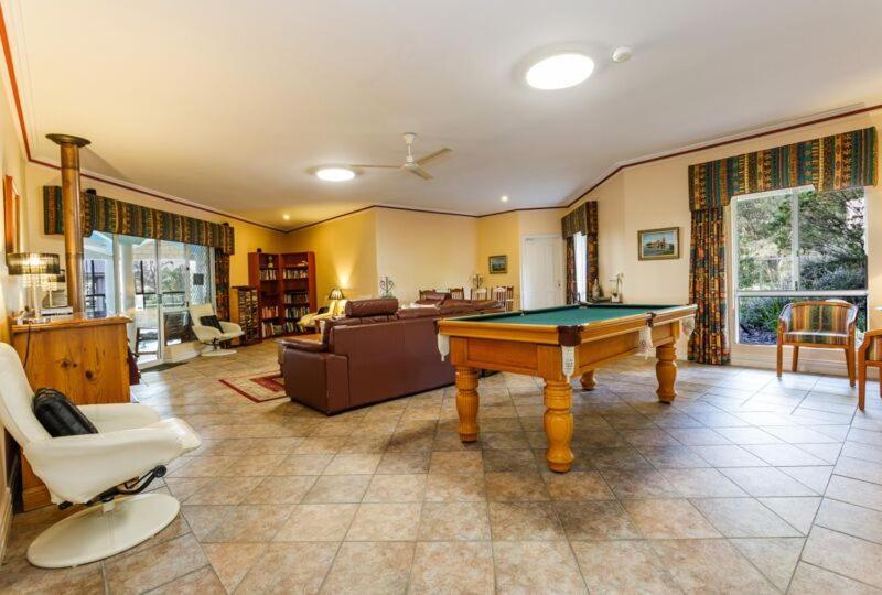 Inn The Tuarts Guest Lodge Busselton Accommodation - Adults Only Kültér fotó
